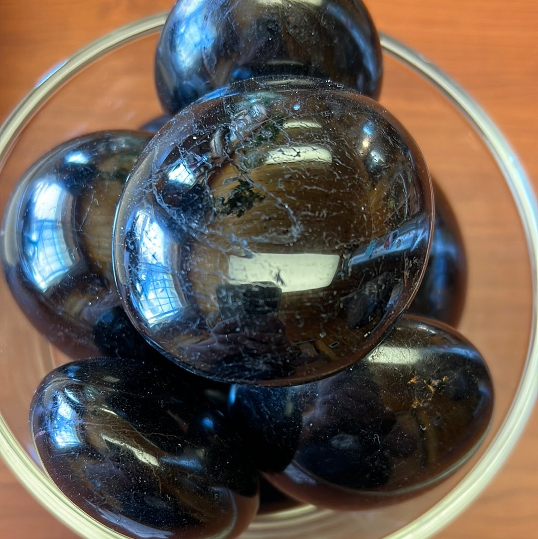 Black tourmaline gallets MMM